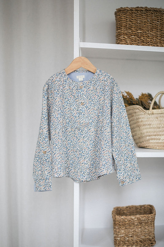 Floral shirt in blue