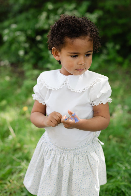 Peter Pan blouse in off-white