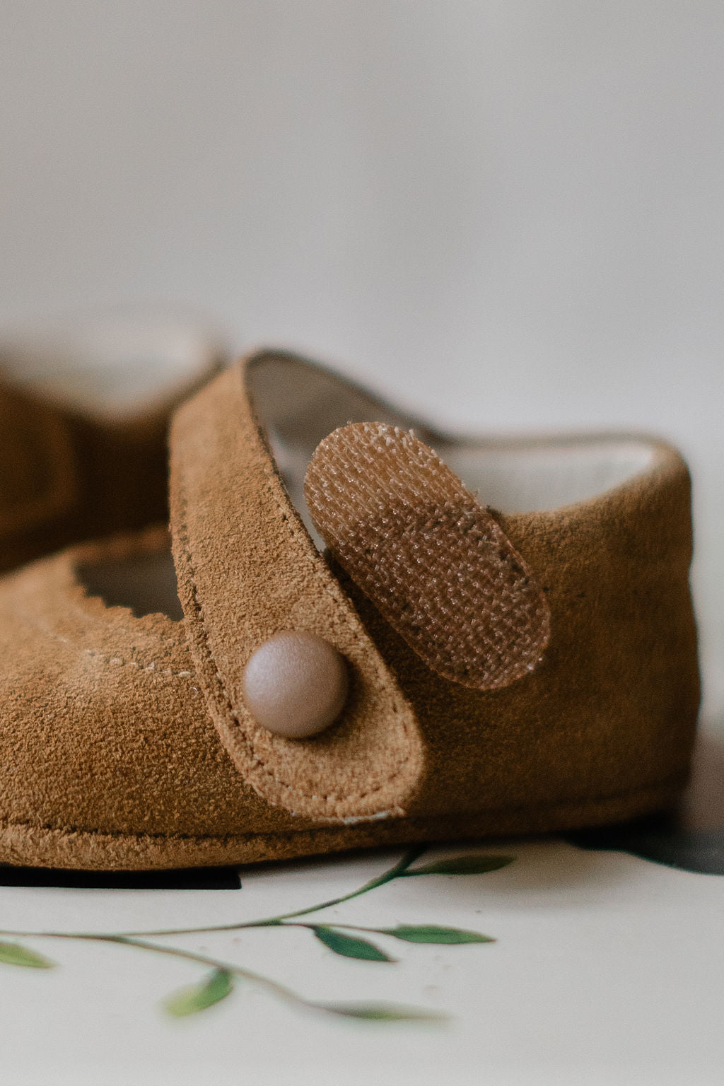 Mary Jane pram shoes in camel