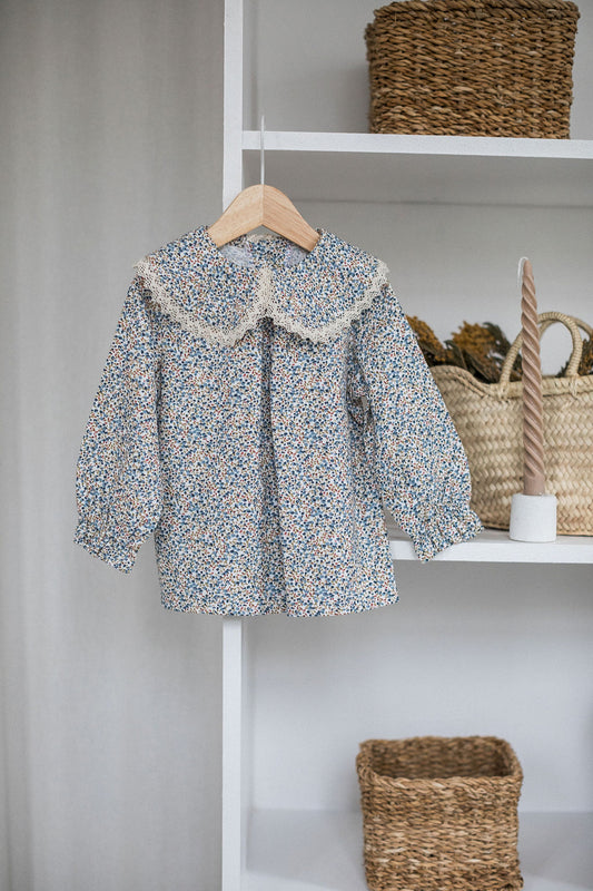 Floral Peter Pan blouse