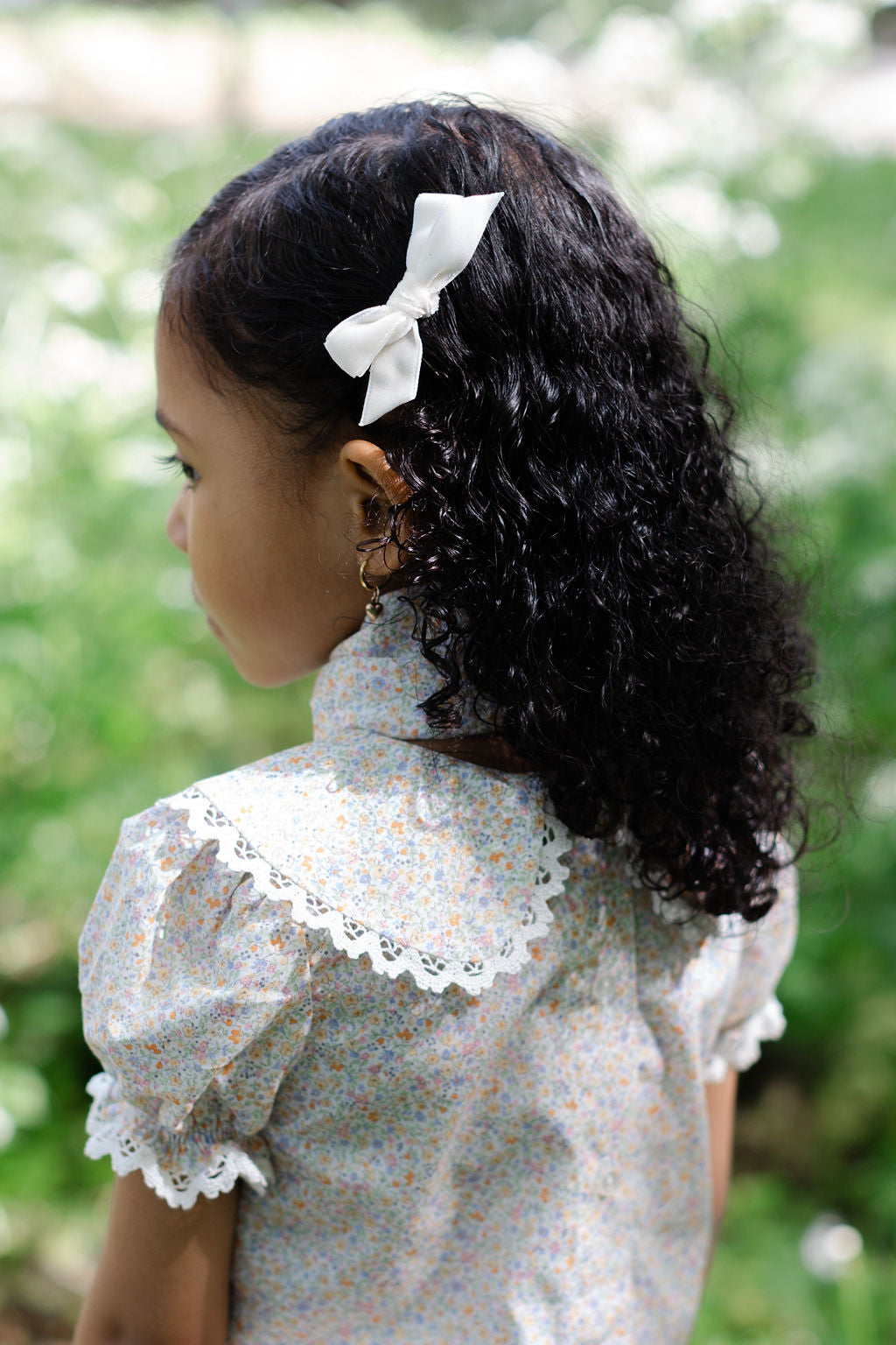 Peter Pan blouse in floral amber