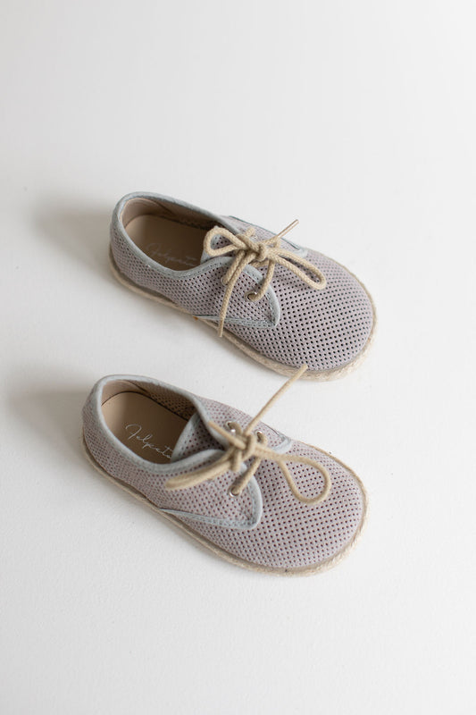 Grey pearl split leather shoes